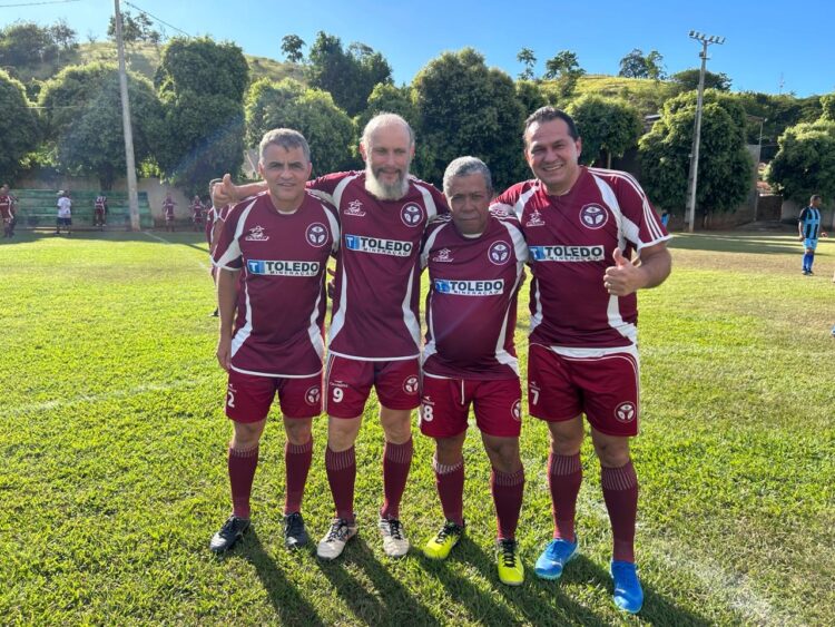 Volante Master 50Quentão vence Lendas Vivas de Alpercata por 3×1, veja a homenagem ao ex-goleiro Jussaro de Mantena