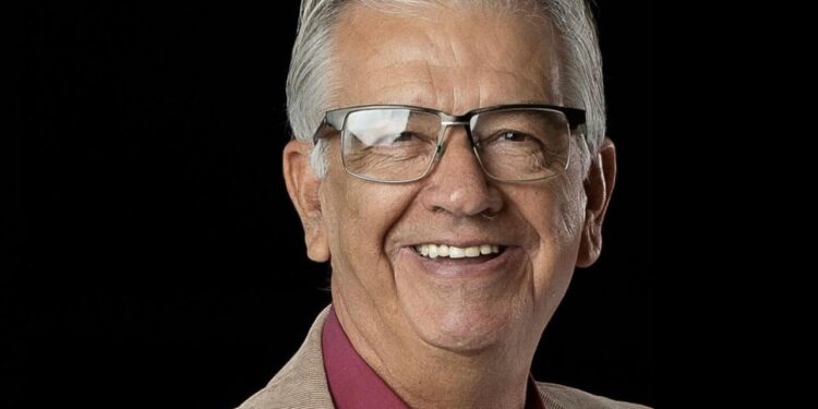 Família anuncia o falecimento do médico Dr. Hedilton Bezerra, luto na área da saúde em Mantena