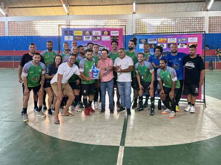 HandNarnia de Pedra Azul no masculino e Mide-Hand de Teófilo Otoni no feminino foram os campeões da 3ª Copa Mantena de Handebol