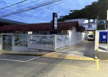 Convite: Entrega de Cadeiras Motorizadas nesta quinta-feira, (24), às 7:h30,  na Sede da APAE de Mantena