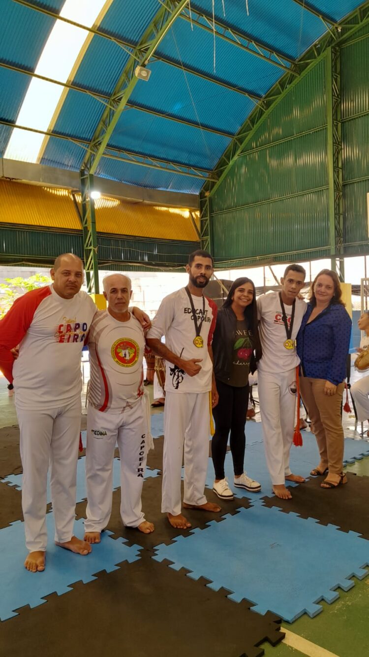 Que beleza! Grupo de Capoeira Educart  de Mantena  faz bonito em Novo Cruzeiro e classifica para etapa de Medina