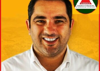 CONVITE! Nesta terça-feira, (29), Presidente do CISDOCE, Dr. Lucas Donádia, convoca Imprensa para um GRANDE anúncio que promete transformar a saúde pública em toda região! 10h em Governador Valadares