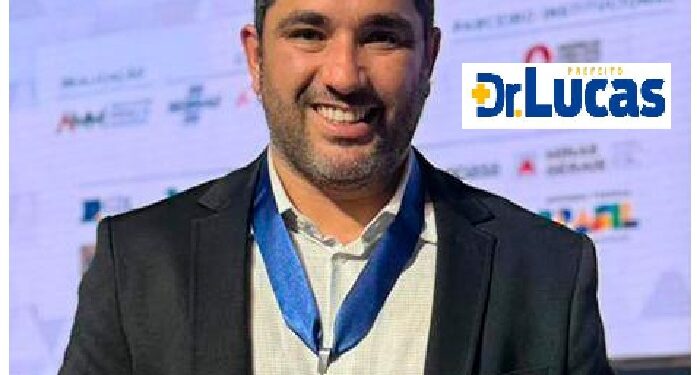 Medalha do Mérito Municipalista: Em Solenidade em Belo Horizonte, Prefeito de Itabirinha, Dr. Lucas Donádia recebeu o reconhecimento da AMM – Associação dos Municípios Mineiros