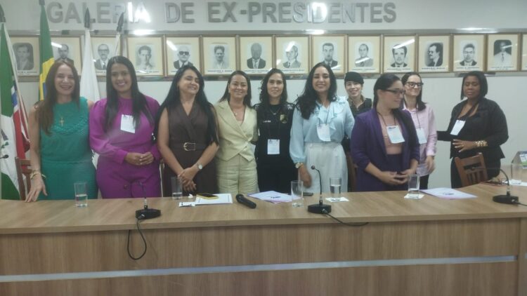Prefeitura de Mantena realiza 1ª Conferência Municipal voltada às mulheres com dispositivo composto exclusivamente por mulheres