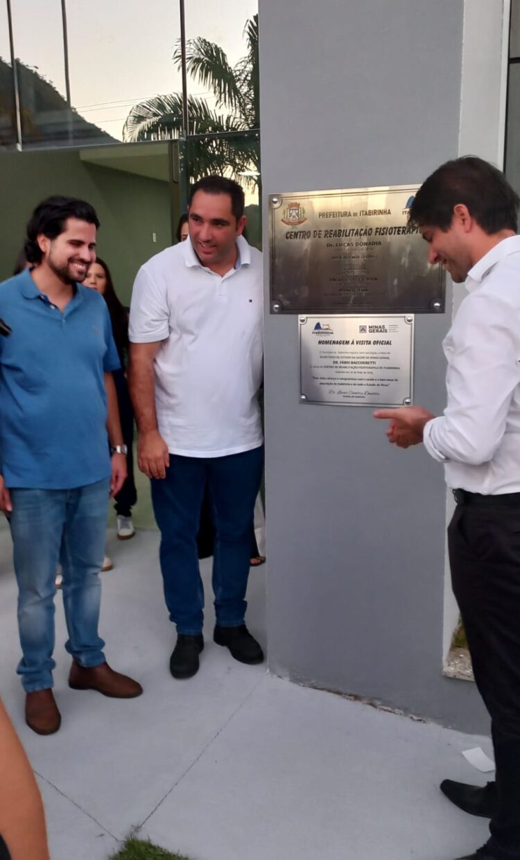 Itabirinha recebeu nesta quinta,(22), a visita técnica do Secretário de Saúde de Minas Gerais, Dr. Fábio Baccheretti, acompanhado do Dep. Estadual José Lavíola