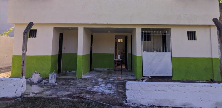 Secretaria de Esportes reforma vestiários e prepara campo para realização do Torneio da Amizade no mês de agosto em Limeira de Mantena