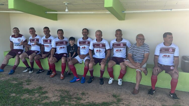 Lendas de Alpercata surpreende Volante 50Quentão e vence por 1×0 no Estádio Municipal Rafael de Carvalho em Mantena