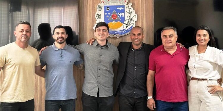 Secretário de Esportes Reginaldo Ceará  e Coordenadores de Mantena participaram de  capacitação em Gestão Esportiva em São Félix de Minas