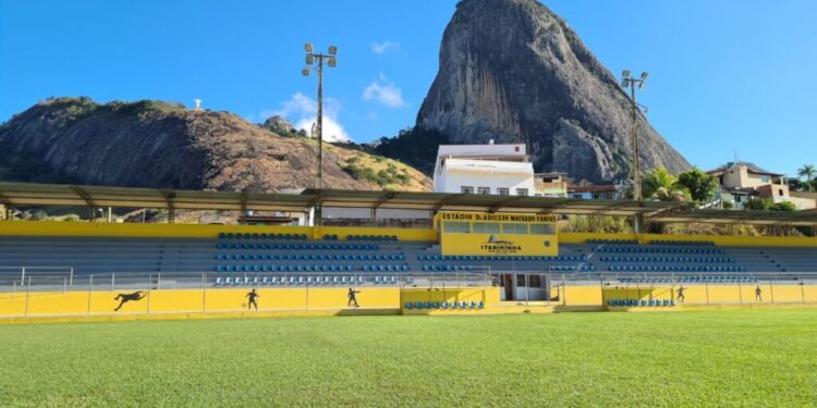 Novo Esporte Clube de Itabirinha estreia no Módulo II do Campeonato Mineiro