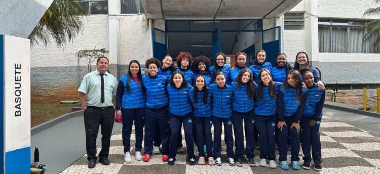 Débora Silva: Do Projeto Fábrica de Sonhos para brilhar no handebol de Jundiaí SP