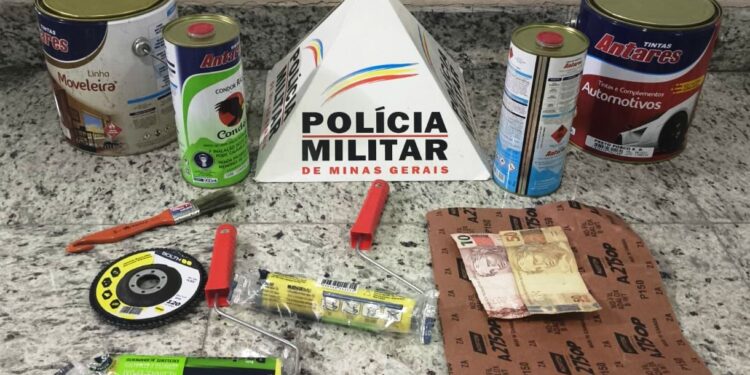 PM prende em flagrante casal por furto e homem por receptação em Mantena 