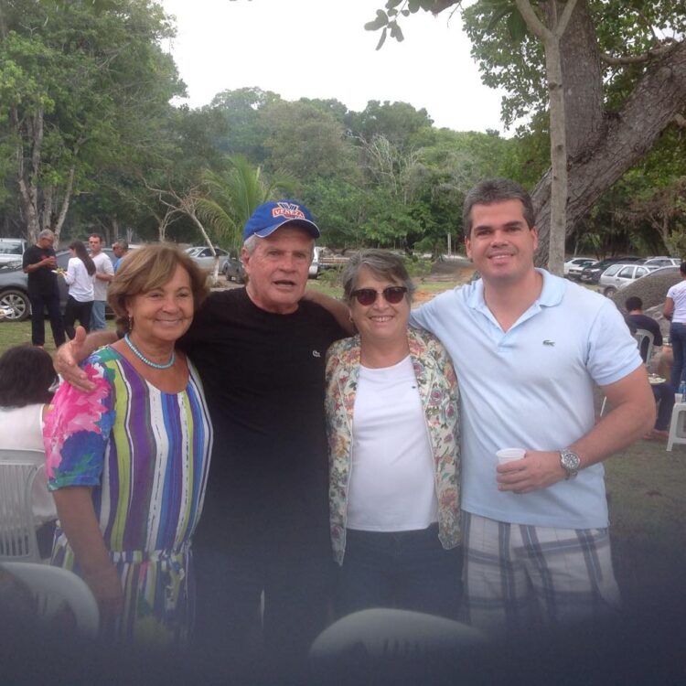 Faleceu Maria Alice,  esposa do saudoso Dr. Marco Vinicius, mulher  guerreira e de grande destaque social em Mantena