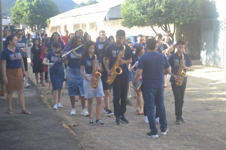 Evangelho sem Fronteiras em Mantena!  Um Culto Especial! Evangelização, Louvor, Palavra, Amor e Salvação…