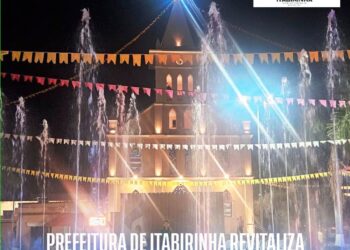 Cartão Postal! Fonte luminosa é revitalizada após anos de inatividade em Itabirinha