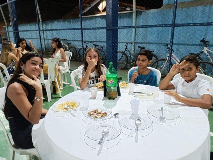 Prefeito Gentil prestigia a Banda Marcial Osvaldo Lino com jantar de agradecimentos em Mantena