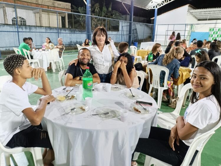 Prefeito Gentil prestigia a Banda Marcial Osvaldo Lino com jantar de agradecimentos em Mantena