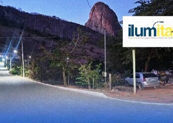 ILUMITA+: Bairro Molina recebe iluminação em toda sua extensão em Itabirinha