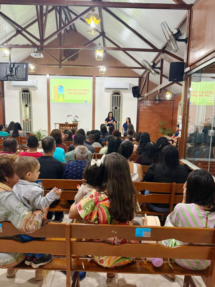 Veja como foi o Seminário de Evangelização de Crianças, Intermediários e Adolescentes na Igreja Cristã Maranata do Santos Prates 1 em Mantena
