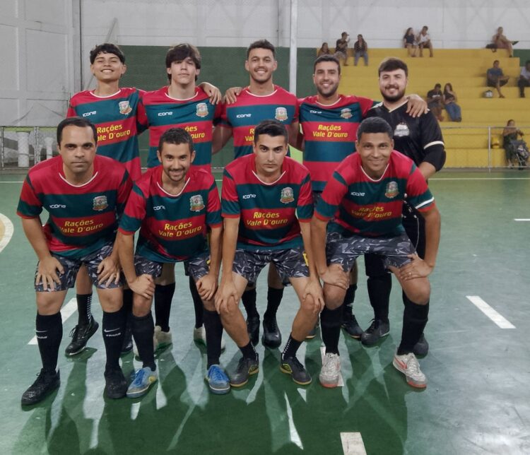 Torcida inflamada e participativa e muitos gols na Abertura do FutGospel 2025 em Mantena