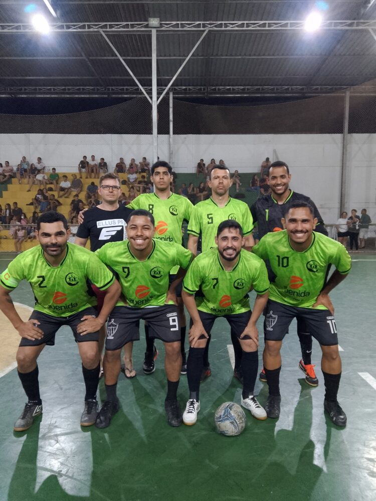 Torcida inflamada e participativa e muitos gols na Abertura do FutGospel 2025 em Mantena