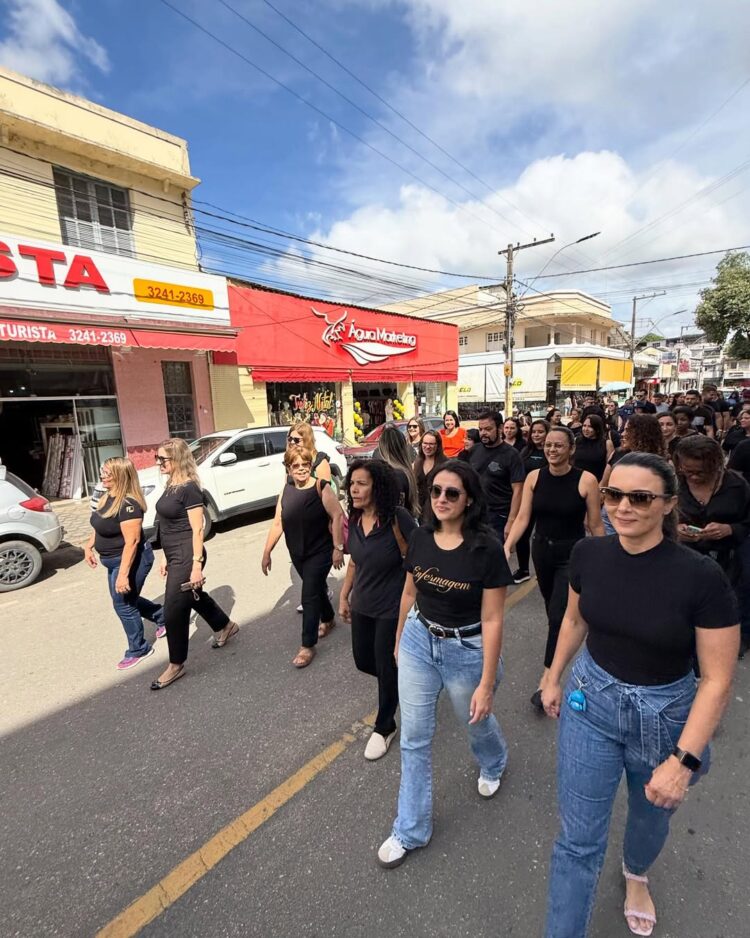 Secretaria de Saúde promove passeata do combate à Dengue em Mantena, veja como foi …