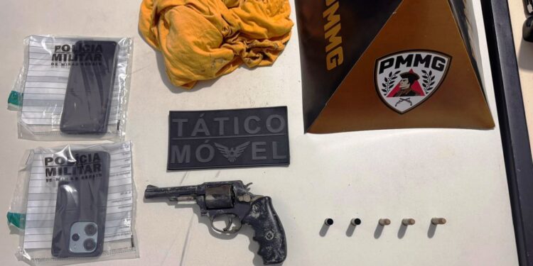 Crime termina com suspeitos presos e arma apreendida em São Geraldo do Baixio