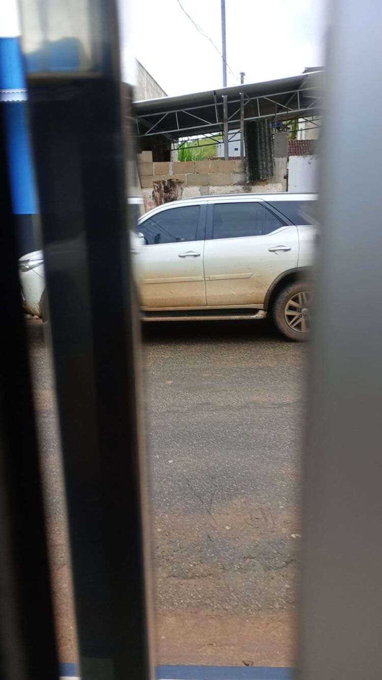 Polícia Federal cumpre mandados em Nova Belém e conduz prefeito e vice para Governador Valadares
