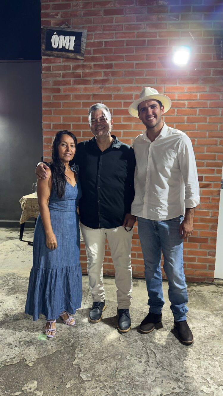 Fé e Gratidão: Marquinhos da Saúde Celebra Milagre com Culto de Ações de Graças em São João do Manteninha