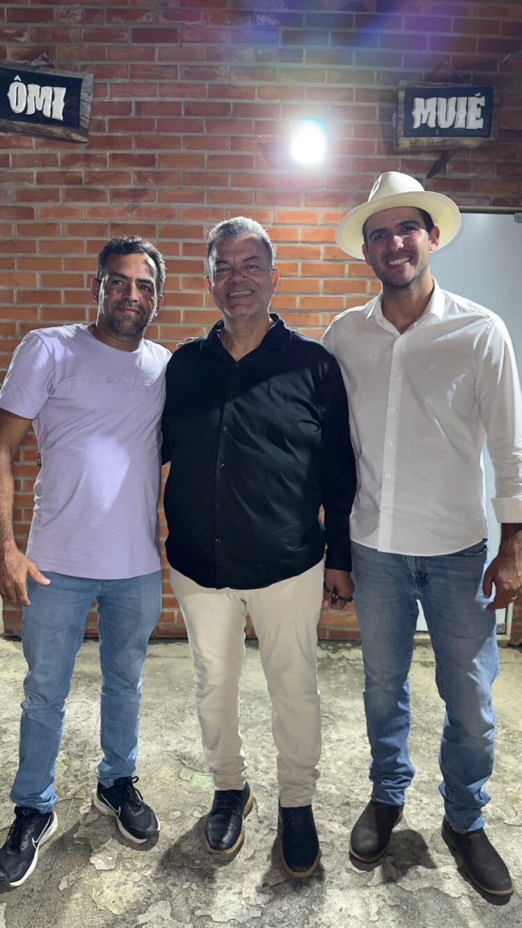 Fé e Gratidão: Marquinhos da Saúde Celebra Milagre com Culto de Ações de Graças em São João do Manteninha