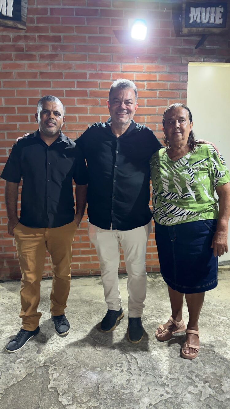 Fé e Gratidão: Marquinhos da Saúde Celebra Milagre com Culto de Ações de Graças em São João do Manteninha