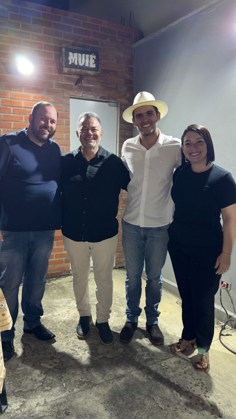 Fé e Gratidão: Marquinhos da Saúde Celebra Milagre com Culto de Ações de Graças em São João do Manteninha