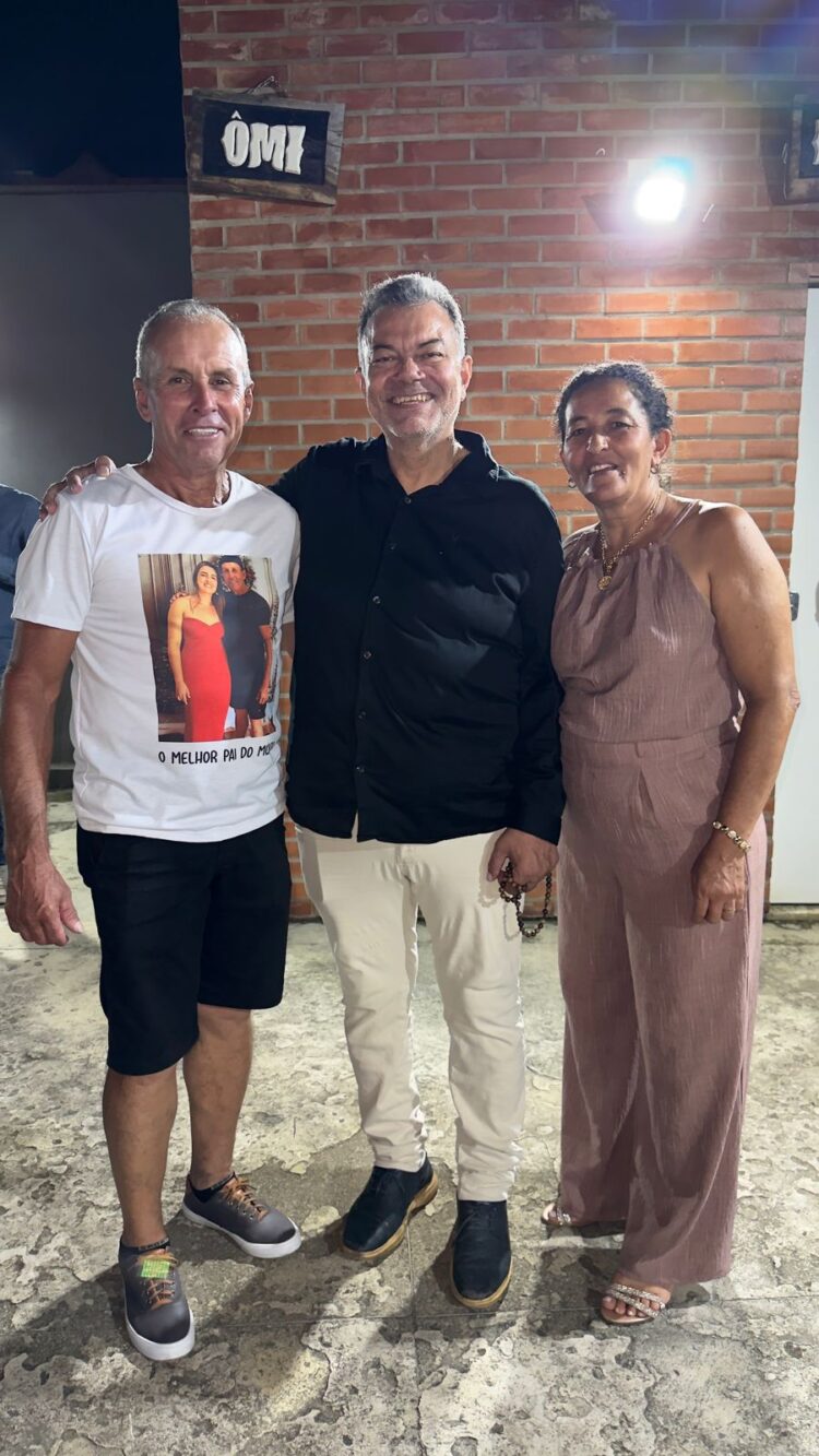 Fé e Gratidão: Marquinhos da Saúde Celebra Milagre com Culto de Ações de Graças em São João do Manteninha