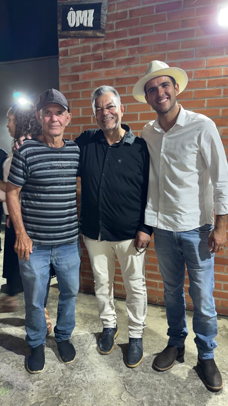 Fé e Gratidão: Marquinhos da Saúde Celebra Milagre com Culto de Ações de Graças em São João do Manteninha