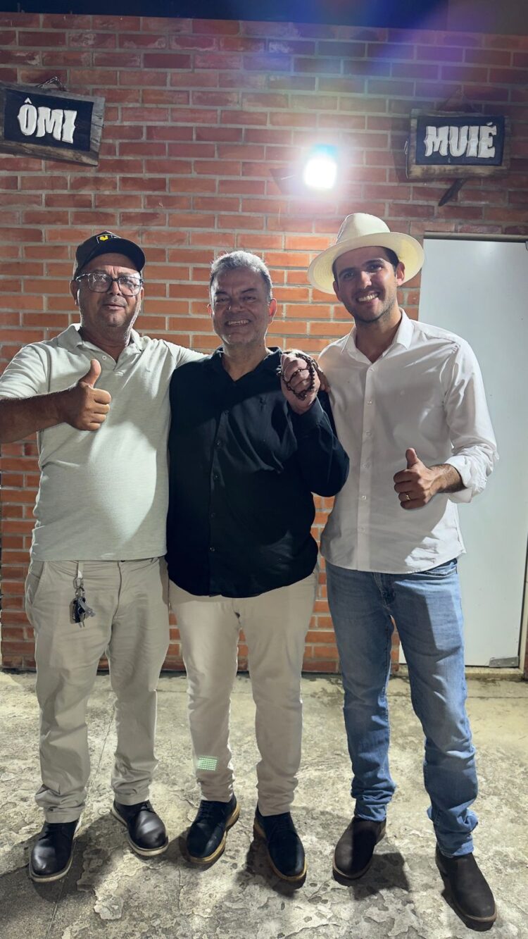 Fé e Gratidão: Marquinhos da Saúde Celebra Milagre com Culto de Ações de Graças em São João do Manteninha