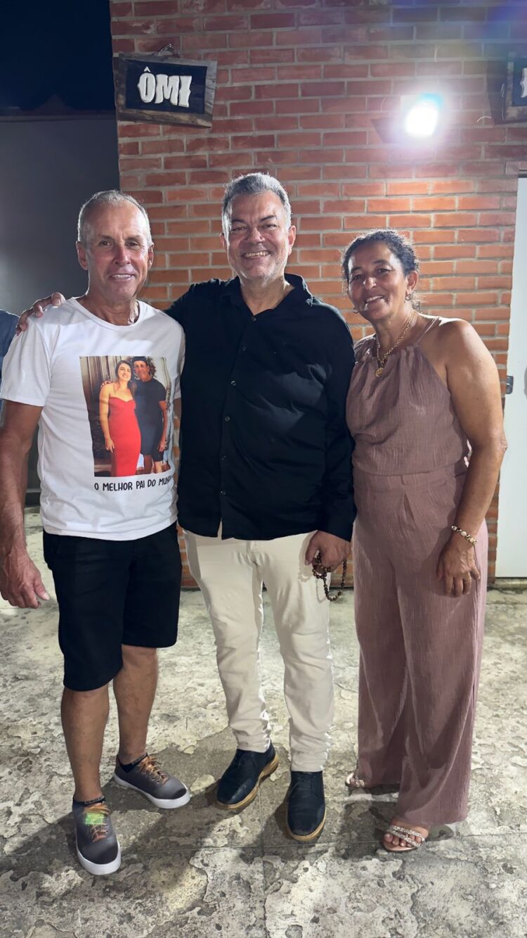 Fé e Gratidão: Marquinhos da Saúde Celebra Milagre com Culto de Ações de Graças em São João do Manteninha