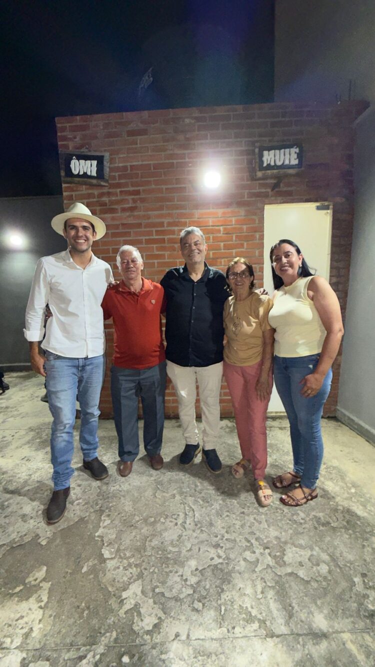 Fé e Gratidão: Marquinhos da Saúde Celebra Milagre com Culto de Ações de Graças em São João do Manteninha