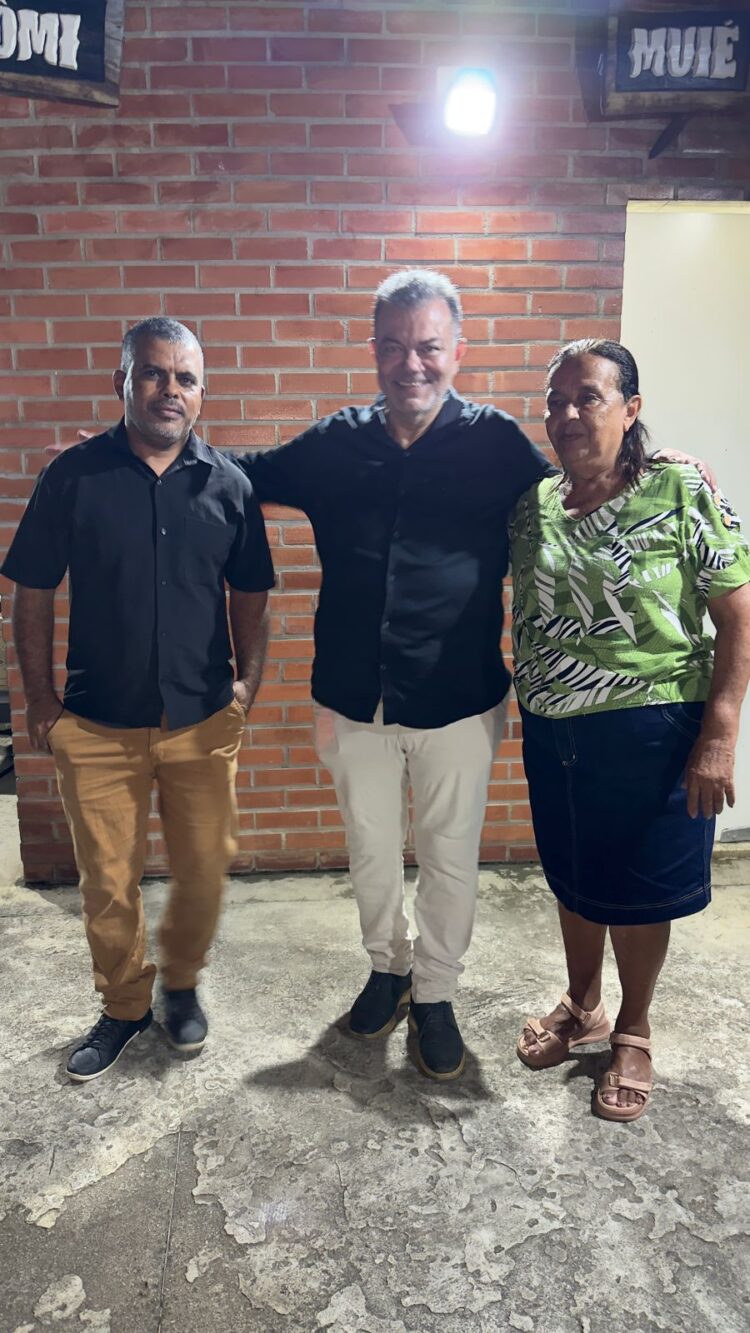 Fé e Gratidão: Marquinhos da Saúde Celebra Milagre com Culto de Ações de Graças em São João do Manteninha