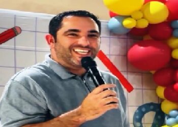 Escrevendo o Futuro: Gestão Lucas Donadia Eleva Educação de Itabirinha a Patamar Inédito