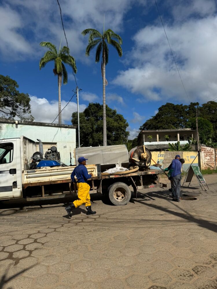 Resposta Imediata: SAAE soluciona problema crônico de esgoto na Rua João Ruela após reivindicação de moradores