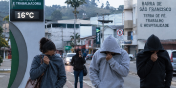 Friagem na Divisa: Junho Começa com Queda Acentuada na Temperatura entre Mantena e Barra de São Francisco