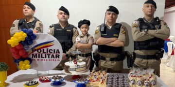 Pequeno admirador celebra 5 anos com a presença da Polícia Militar em Mantena