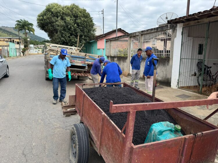 Uma nova cara: SAAE e Prefeitura Unem Forças para Recuperar Ruas e Avenidas em Mantena 