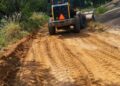 Recuperação da Estrada do Nazário é Marca do Trabalho que Segue como Prioridade na Zona Rural de Mantena