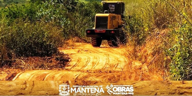 Prefeitura de Mantena avança com patrolamento na Zona Rural e beneficia Córrego Limeirinha