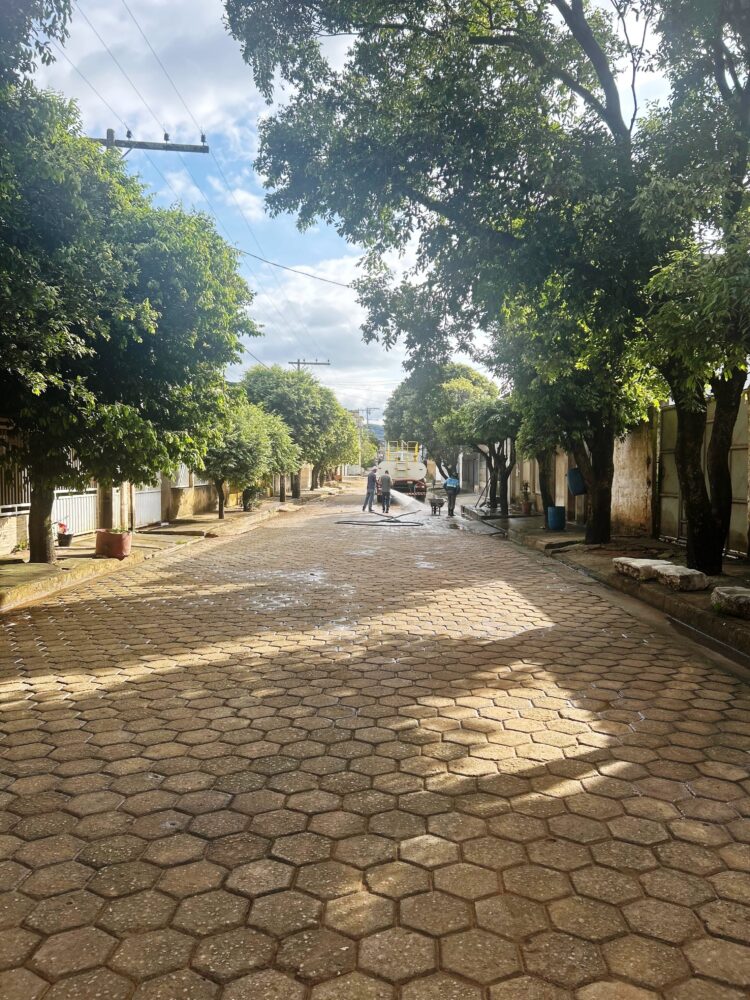 Reconhecimento: Nova gestão na Secretaria de Obras muda a cara de Mantena e gera elogios espontâneos nas redes sociais