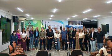 Mantena se Mobiliza em Defesa da Causa Animal em Reunião Pública na Câmara Municipal