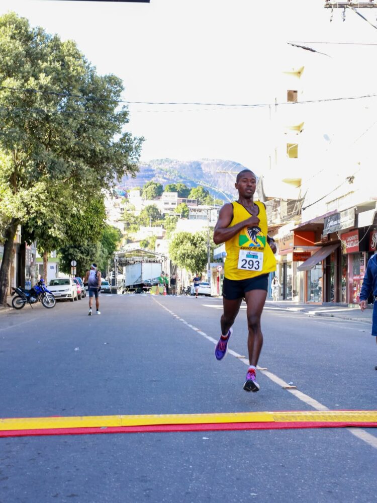 Sucesso absoluto: Mantena sedia a 1ª Corrida Terra Boa e impulsiona turismo e economia local