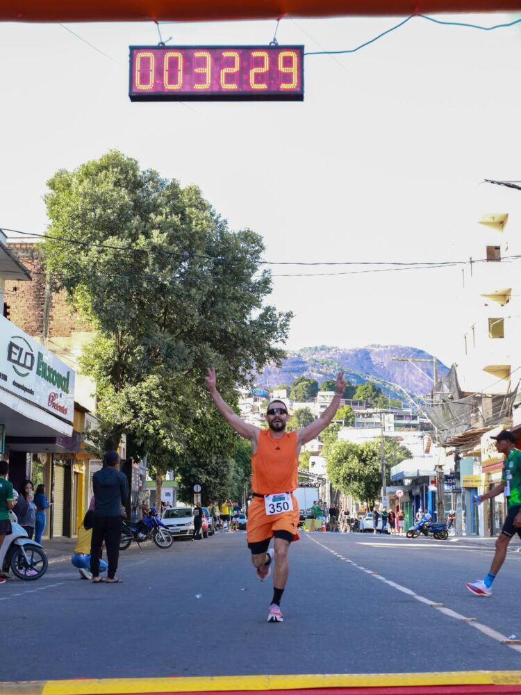 Sucesso absoluto: Mantena sedia a 1ª Corrida Terra Boa e impulsiona turismo e economia local