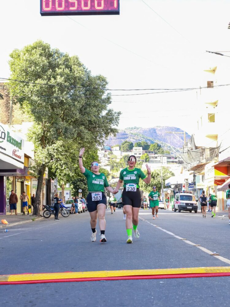 Sucesso absoluto: Mantena sedia a 1ª Corrida Terra Boa e impulsiona turismo e economia local